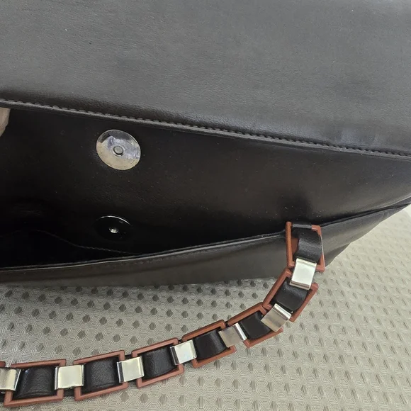 Salvatore Ferragamo LEATHER - Picture 13 of 16